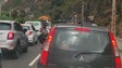 Acidente congestiona trânsito na Ribeira Brava