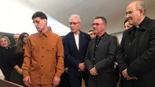 Imagem de Biblioteca de Machico recebe duas obras de arte de artistas madeirenses (áudio)