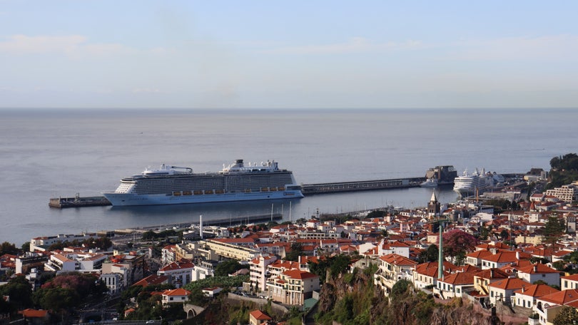 «Anthem of the Seas» de regresso ao Porto do Funchal, com 5911 pessoas