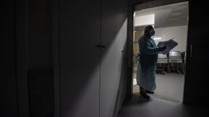 Imagem de Covid-19: Mais 63 mortes e 2.436 novos casos nas últimas 24 horas