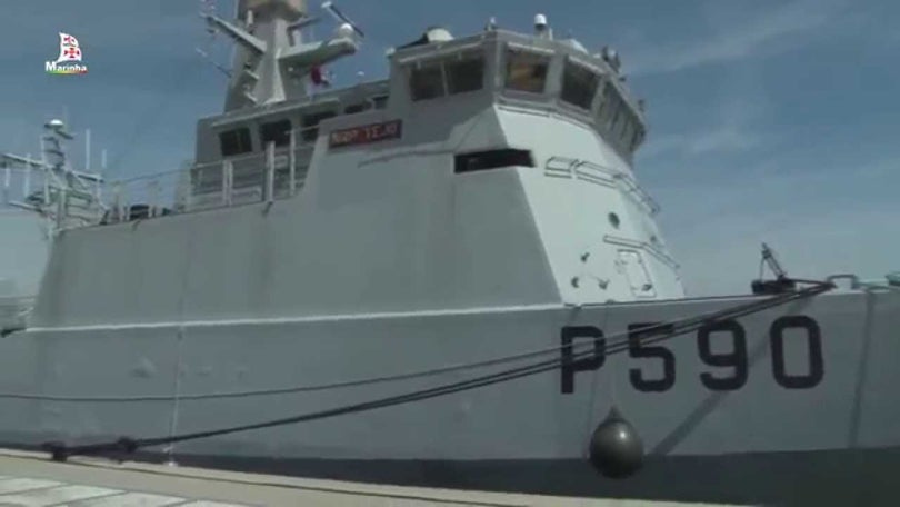 Imagem de NRP Tejo a caminho da Madeira