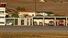 Imagem de Bombeiros do aeroporto do Porto Santo ameaçam fazer greve