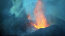 Imagem de Mais de 800 pessoas retiradas em La Palma (vídeo)