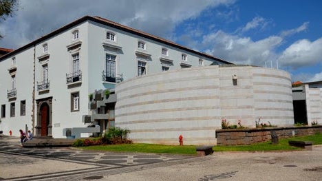Imagem de Parlamento Regional associa-se ao Novembro Azul