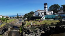 Praça do Emigrante vai estar pronta até ao final do ano (Vídeo)