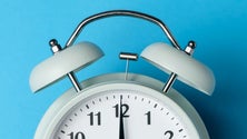 Imagem de Relógios atrasam uma hora na próxima madrugada