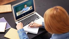 Imagem de Ainda existem alunos sem acesso ao ensino à distância (Vídeo)