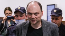 Imagem de Opositor russo Kara-Murza acusado de alta traição por críticas em Lisboa