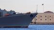 Navios russos afastaram-se da costa no Mar Megro