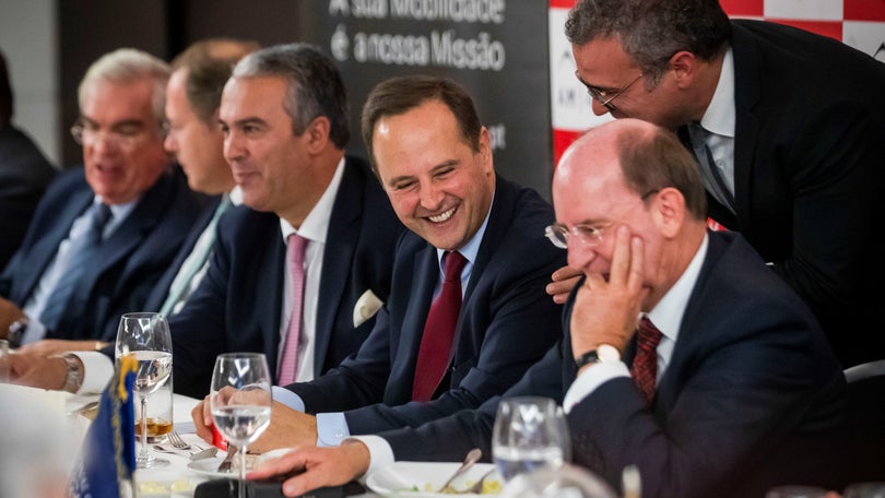 Imagem de Medina reitera objetivo de retirar Portugal da lista de países mais endividados