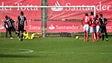 Nacional vence Benfica B e sobe ao segundo lugar