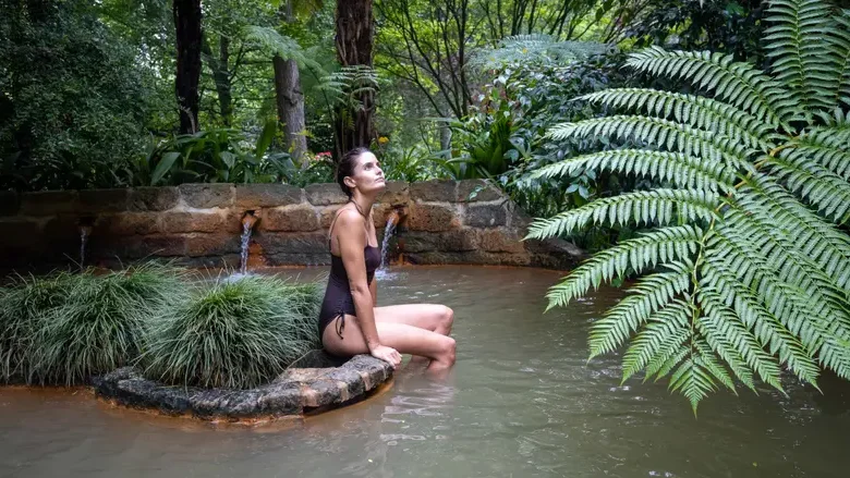 Imagem de Temperatura média e número de ciclones tropicais está a aumentar nos Açores