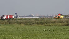 Imagem de Aterragem de emergência perto de aeroporto de Moscovo faz 23 feridos