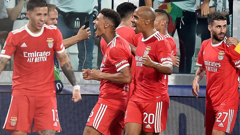 Imagem de Benfica vence em Turim e soma 12.º triunfo seguido na temporada