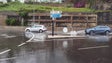 Imagem de Chuva forte provoca pequenas inundações no Funchal (vídeo)