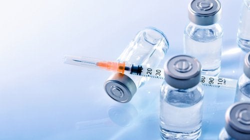 Covid-19: Primeiras vacinas devem chegar na primavera de 2021 – EMA