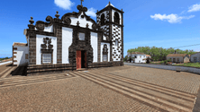 Imagem de Igreja de Santo Espírito encheu no último adeus a Dom António (Vídeo)