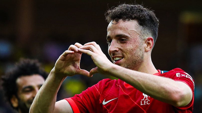 Imagem de Diogo Jota renova por «longo termo» com o Liverpool