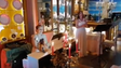 Imagem de Restaurante homenageou habituais clientes com um concerto (Vídeo)