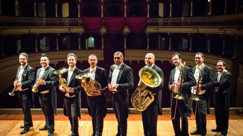 Imagem de “MadBrass7” na Assembleia Legislativa este sábado