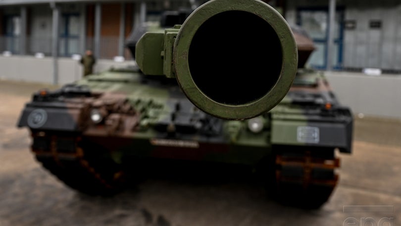 Imagem de UE deu quase 12 mil milhões de euros em apoio militar desde início da guerra na Ucrânia
