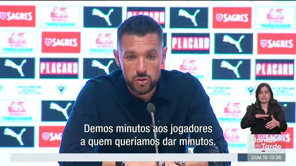 Farioli destaca humildade e profissionalismo do FC Porto frente ao Celoricense
