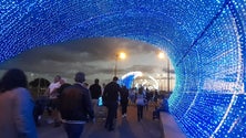 Imagem de Acenderam hoje as iluminações de natal na baixa do Funchal (vídeo)