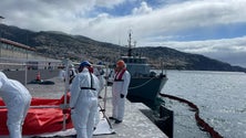 Imagem de Direção de combate à poluição do mar simulou derrame de combustível no Funchal (vídeo)