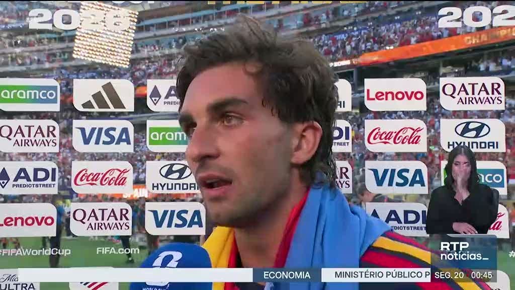 Golo no prolongamento dá o título mundial à Espanha