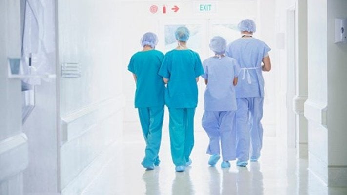 Imagem de OE2021: Subsídio de risco de 219 euros para quem tratar doentes com Covid-19