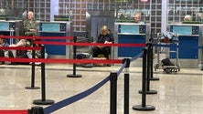 Imagem de Poeiras vindas de África encerram aeroporto (vídeo)