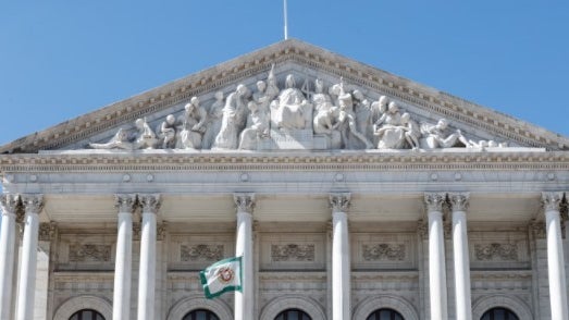 Imagem de Parlamento aprova novas regras do regime de teletrabalho