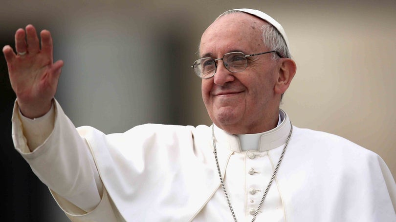 Imagem de Papa apela aos jovens para reagirem «à tendência de permanecer indiferentes»