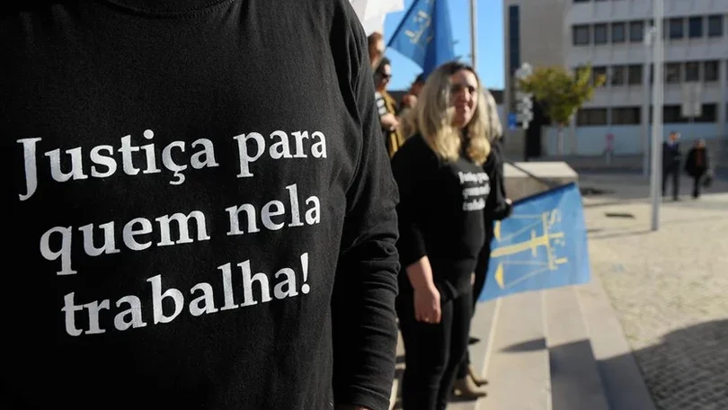 Imagem de Funcionários judiciais iniciam hoje nova greve atípica