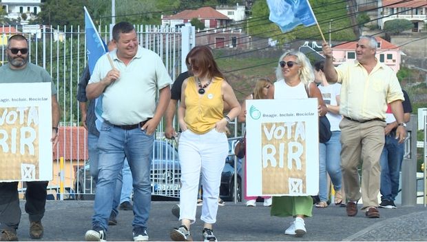 Poltica