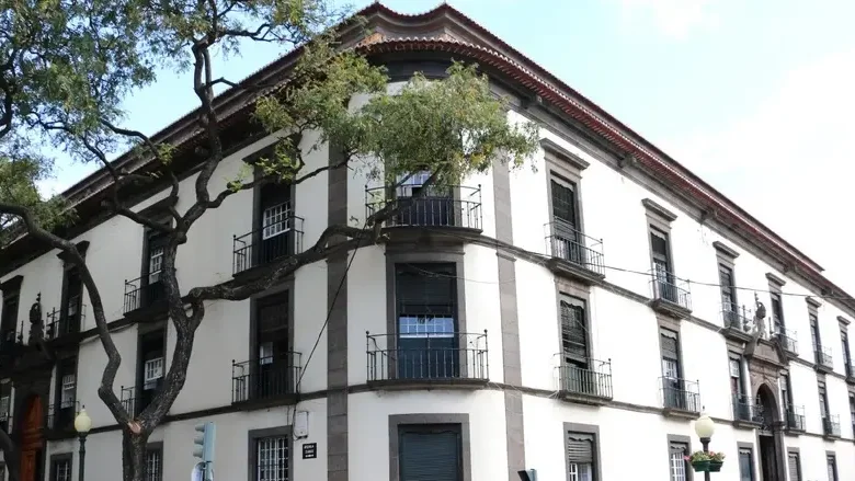 Imagem de Dívida bruta da Administração Pública Regional aumenta comparativamente ao período homólogo