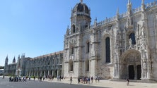 Imagem de Cerimónia simbólica do 10 de Junho nos Jerónimos com apenas oito presenças