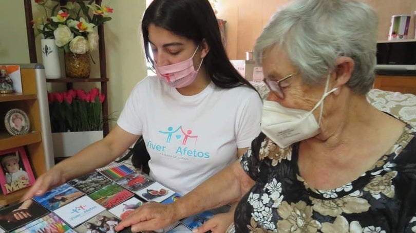 Projeto de apoio a idosos procura voluntários