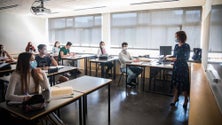 Imagem de Ano letivo atípico termina hoje, com maioria dos alunos em casa