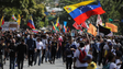 Manifestações dividem Caracas em zonas pintadas de cores distintas