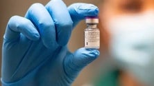 Imagem de Pfizer entrega mais 20 milhões de doses à UE