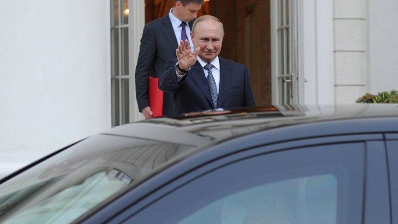 Imagem de Putin vangloria-se com aumento das receitas de gás e petróleo