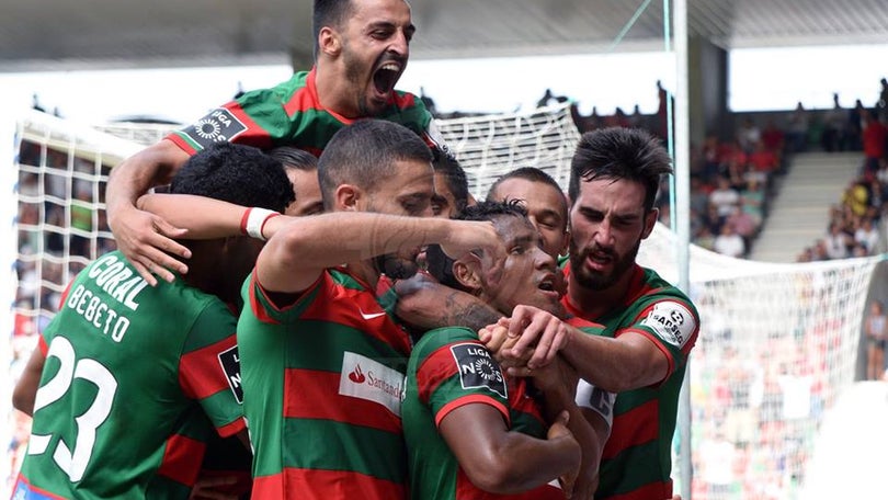 Imagem de Marítimo entra a vencer na fortaleza dos Barreiros