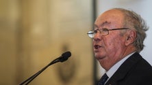 Imagem de Alberto João Jardim apoia coligação PSD/CDS (áudio)