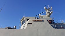 Imagem de Navio que se incendiou ao largo dos Açores começou a ser rebocado