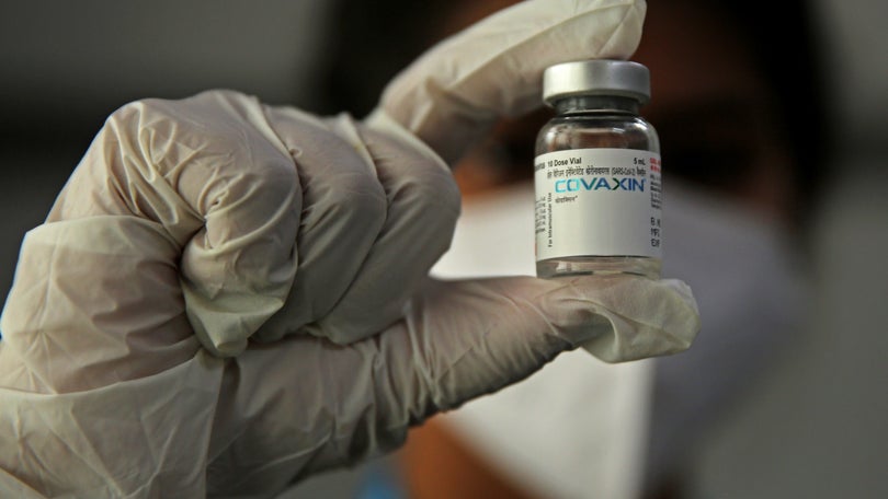Vacina indiana Covaxin oferece 77,8% de eficácia