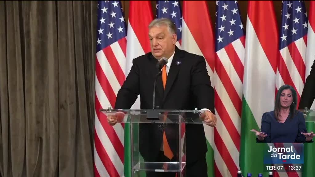 Vice-Presidente dos Estados Unidos está na Hungria