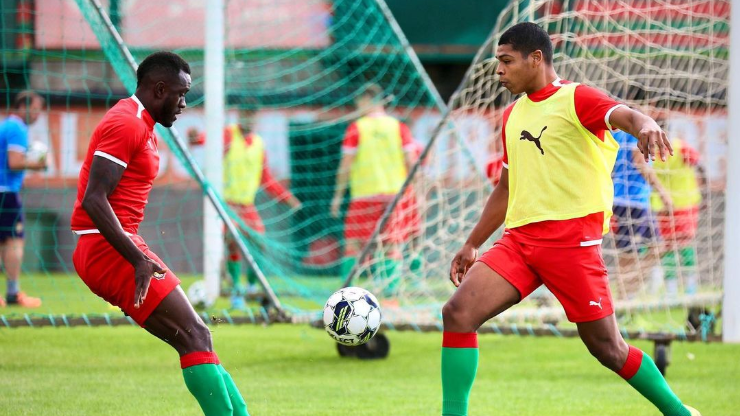 Imagem de Percy Liza convocado à selecção