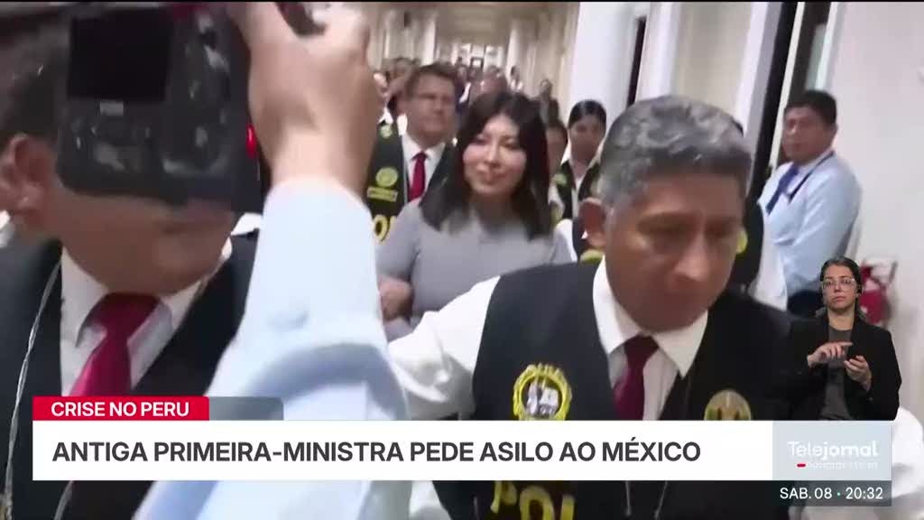 Ex-primeira ministra do Perú pede asilo ao México