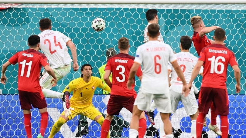 Imagem de Espanha afasta Suíça nos penalties